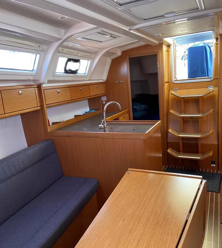 Salon of Into the Blue, a Bavaria Cruiser 37 sailboat at Općina Vrsar, Croatia