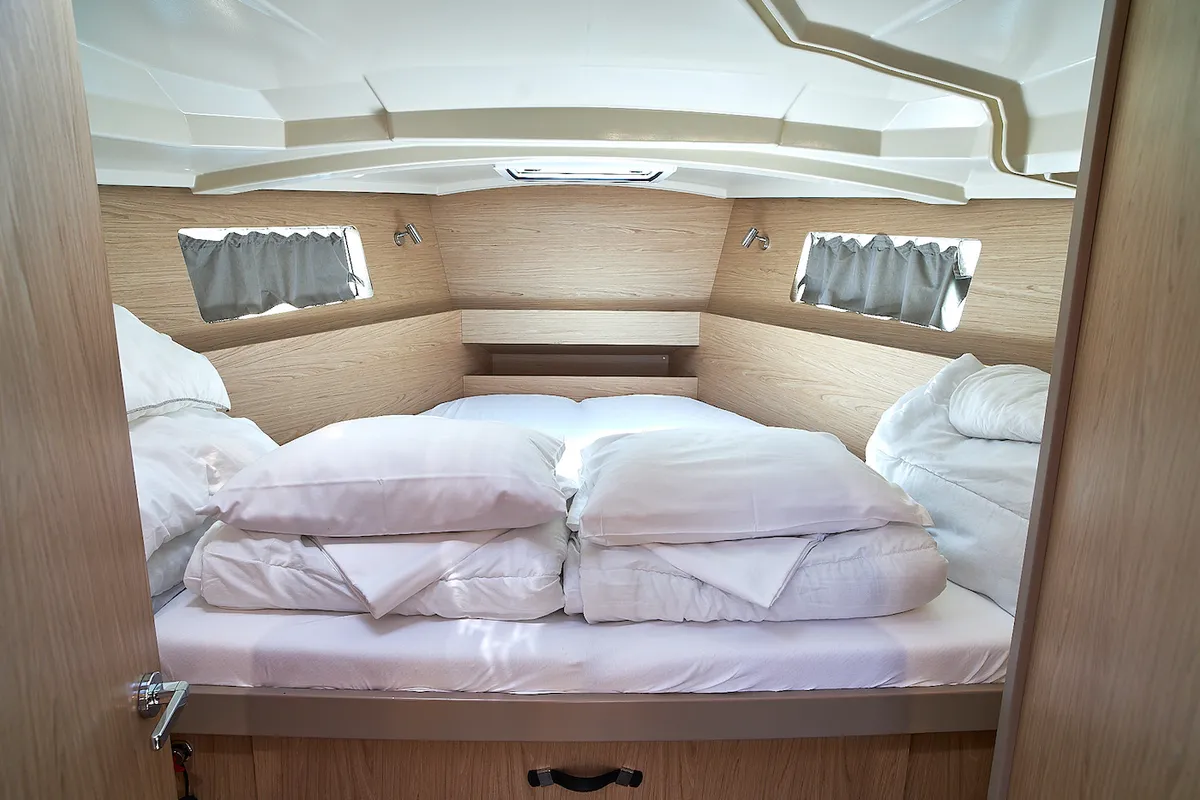 Cabin on White Beauty, a Beneteau Oceanis 41.1 sailboat at Biograd na Moru, Croatia
