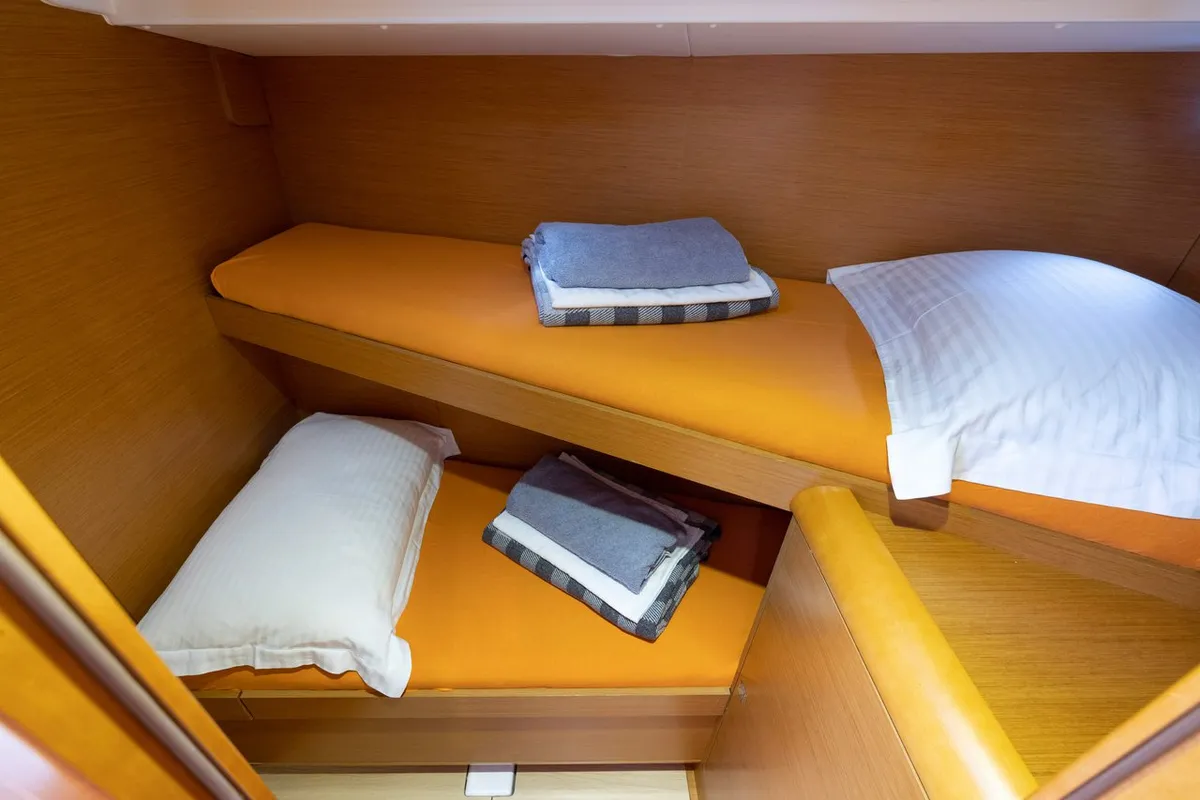 Cabin on Kalypso, a Jeanneau Sun Odyssey 439 sailboat at Municipal Unit of Lefkada, Greece