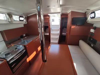 Salon of Citrea, a Beneteau Oceanis 38.1 sailboat at Medulin, Croatia