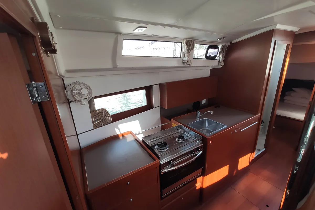 Galley of Citrea, a Beneteau Oceanis 38.1 sailboat at Medulin, Croatia