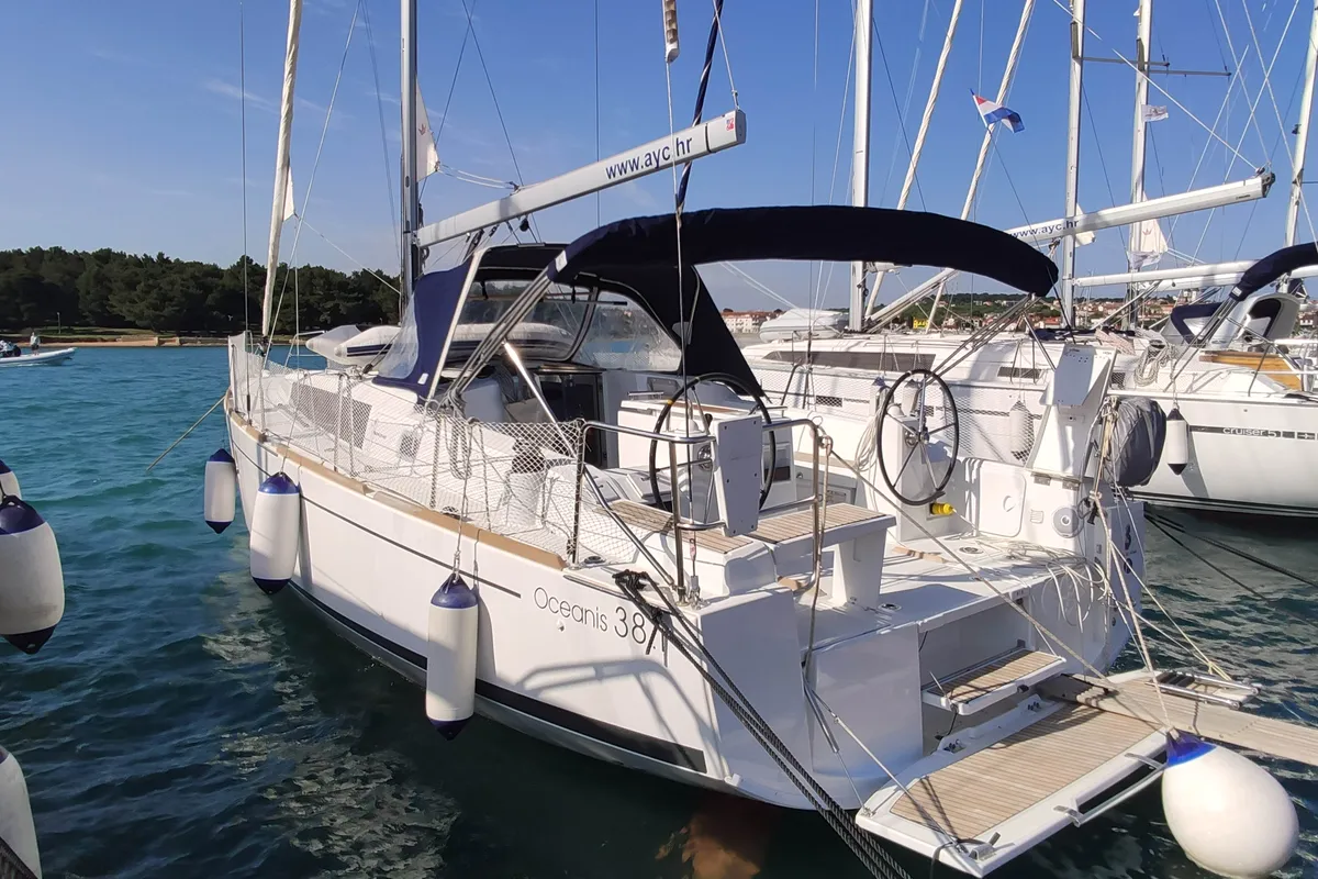 Exterior view of Citrea, a Beneteau Oceanis 38.1 sailboat at Medulin, Croatia
