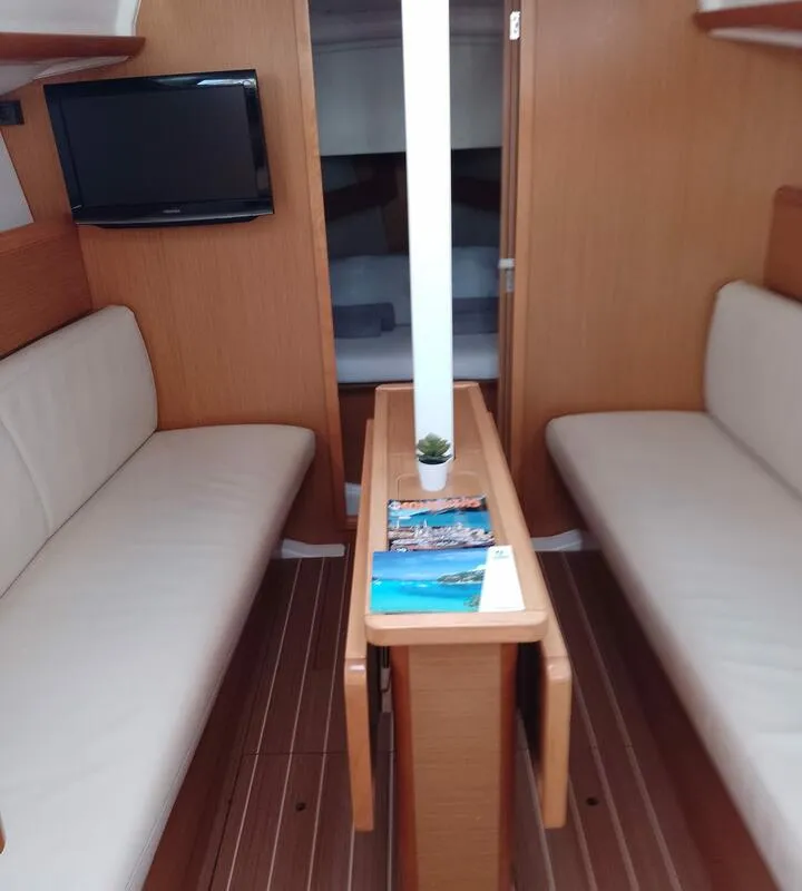 Salon of min elli, a Jeanneau Sun Odyssey 33i sailboat at Skradin, Croatia