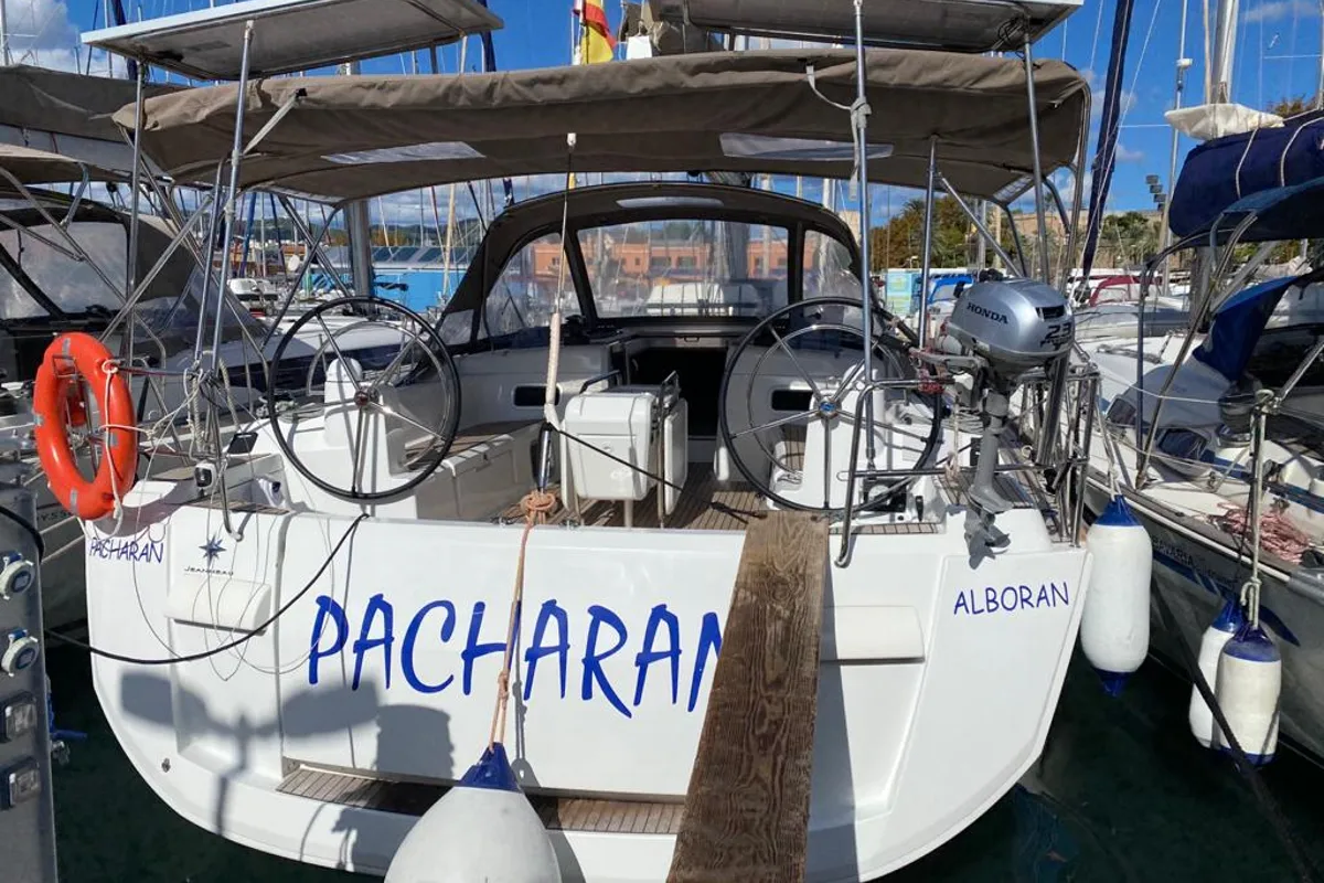 Exterior view of Alboran Pacharan (Cabo Verde), a Jeanneau Sun Odyssey 519 sailboat at Murdeira, Cape Verde