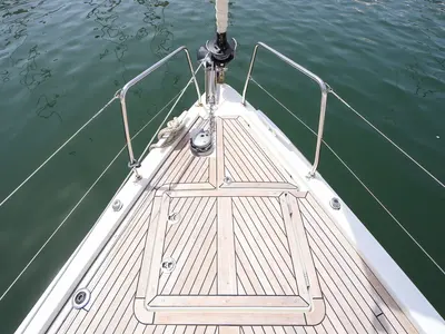Deck of Eirene, a Beneteau Oceanis 46.1 sailboat at Olbia, Italy