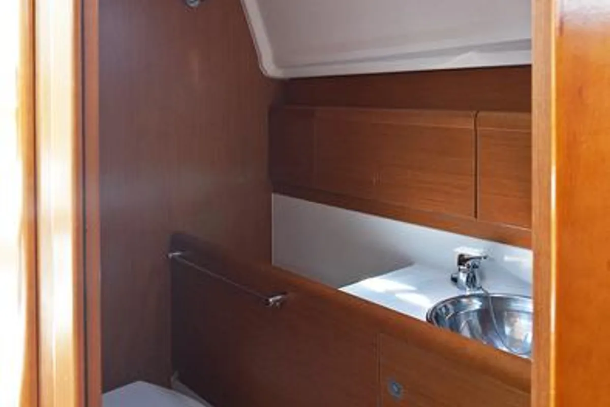 Head on Buena Suerte, a Jeanneau Sun Odyssey 33i sailboat at Split, Croatia