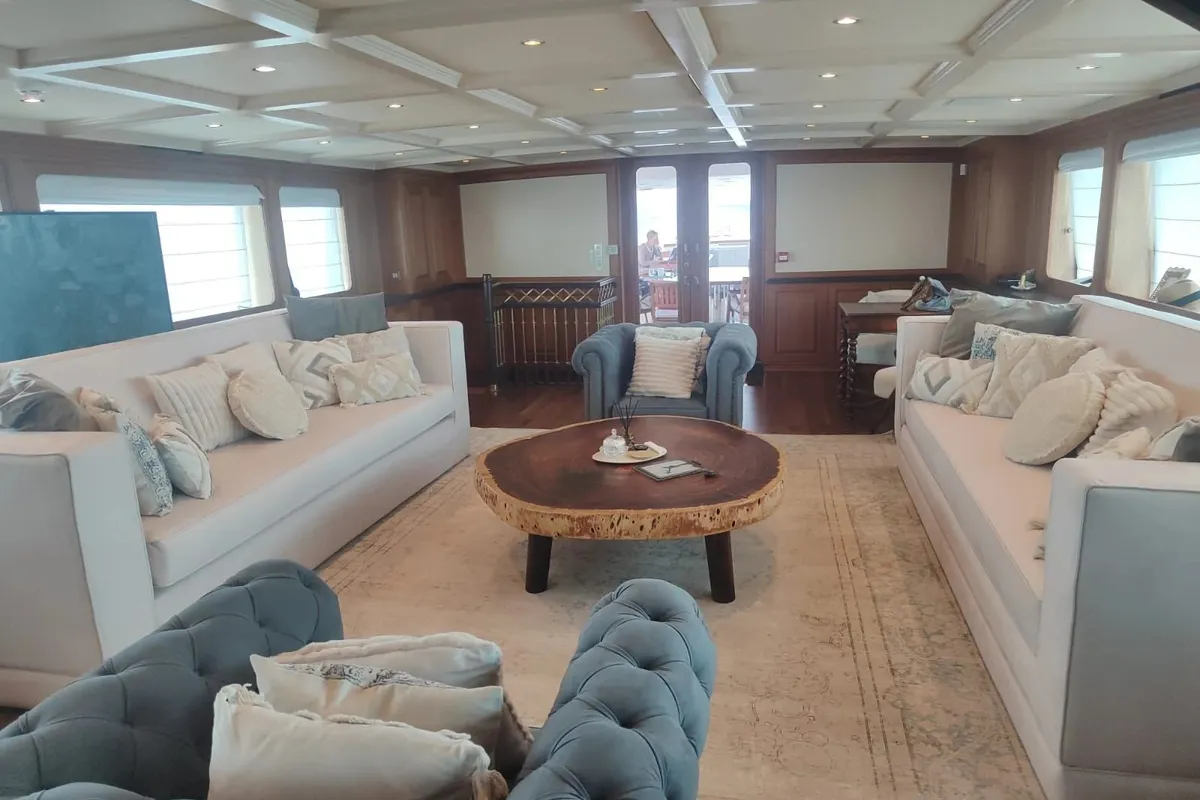 Salon of Kokomo Nights, a Gulet Luxury Motor Yacht motor yacht at Athens, Greece