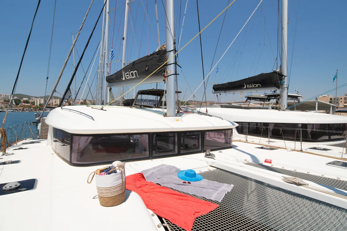 Callisto L400, a Lagoon 400 S2 catamaran at Lavreotiki Municipal Unit, Greece
