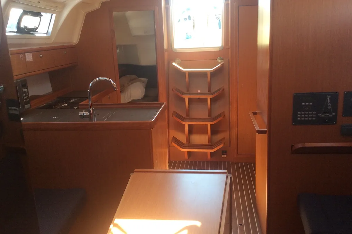 Salon of Elnath, a Bavaria Cruiser 37 sailboat at Olbia, Italy