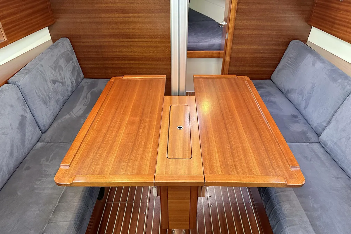 Salon of Piccola Strega, a AD Boats Salona 35 sailboat at Heiligenhafen, Germany