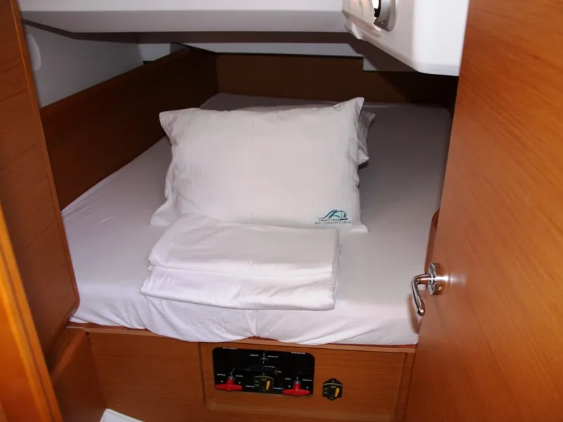 Cabin on Code, a Jeanneau Sun Odyssey 439 sailboat at Marmaris, Turkey
