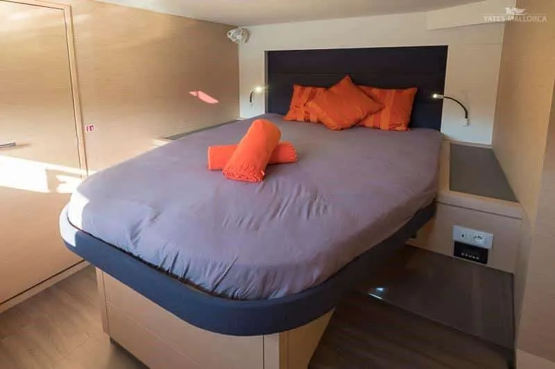 Cabin on Aurora 381, a Fountaine Pajot Saona 47 catamaran at es Jonquet, Spain