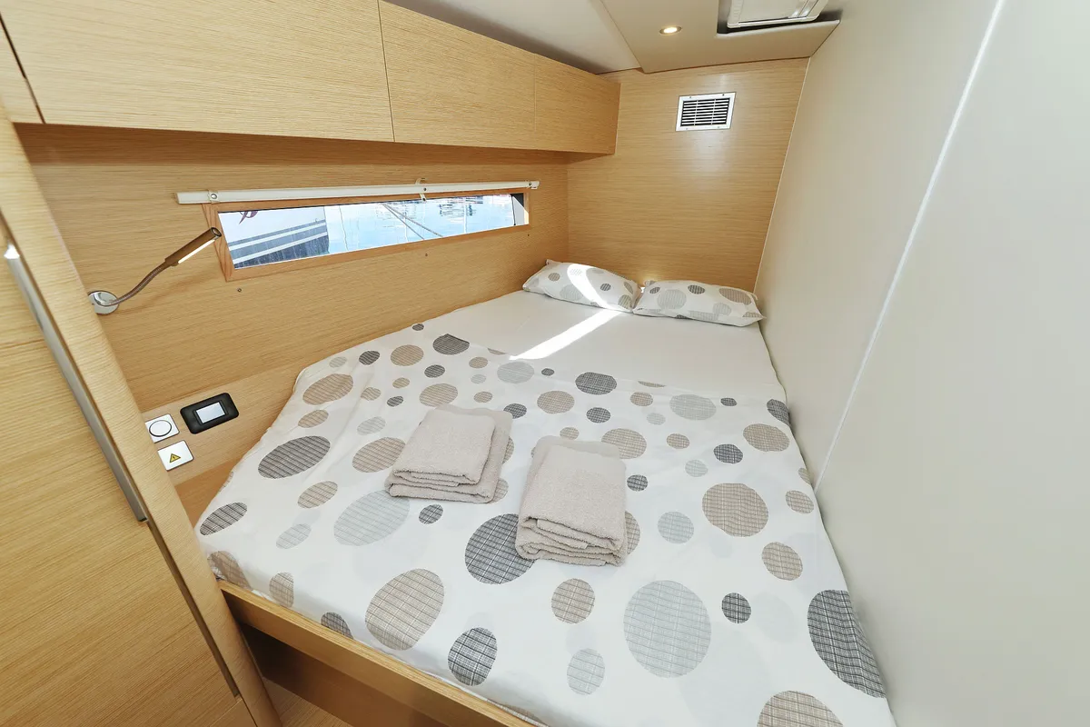 Cabin on Vivid, a Hanse 510 sailboat at Grad Kaštela, Croatia