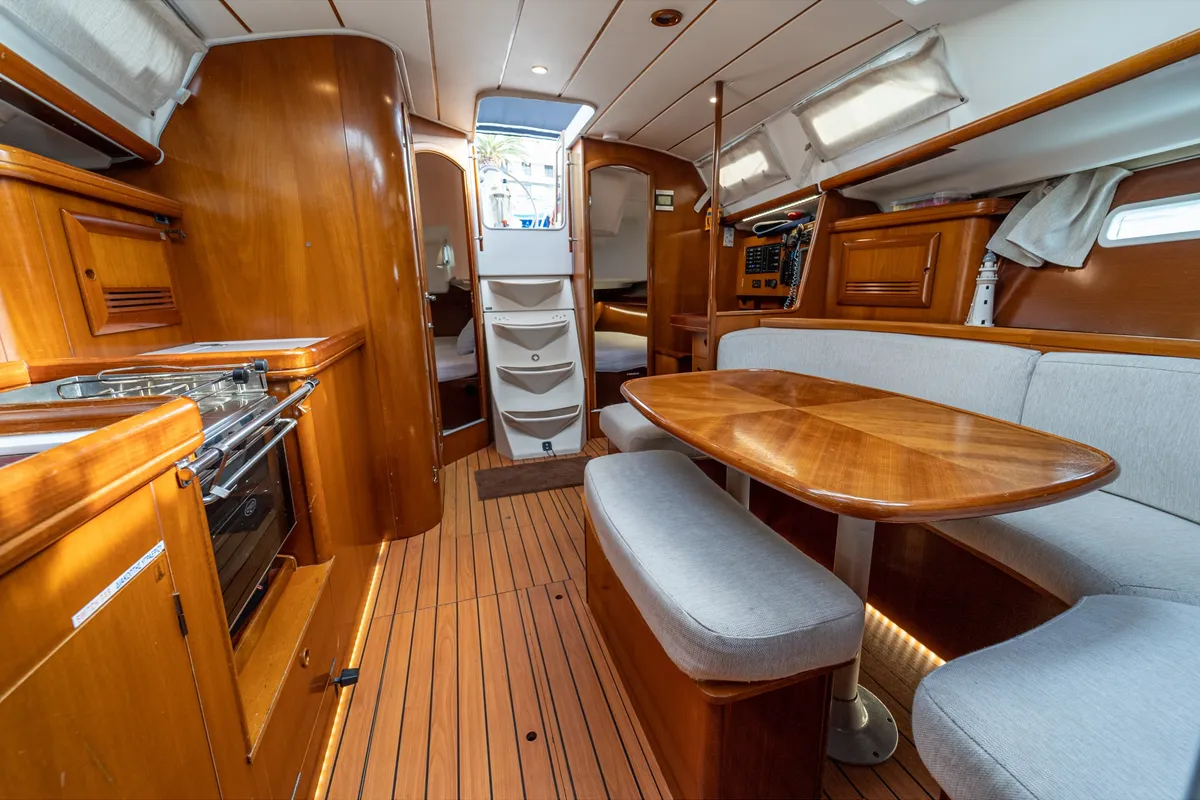 Salon of Aeolian Too, a Beneteau Oceanis 393 sailboat at Kavala, Greece