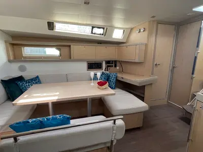 Salon of Vela, a Beneteau Oceanis 40.1 sailboat at Rosignano Solvay, Italy