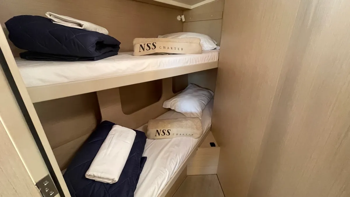Cabin on Vela, a Beneteau Oceanis 40.1 sailboat at Rosignano Solvay, Italy