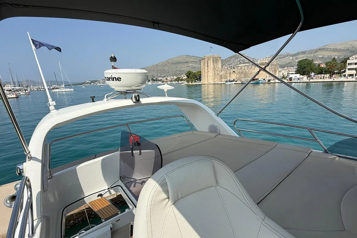 Antares 36, a Beneteau Antares 36 motor yacht at Grad Trogir, Croatia
