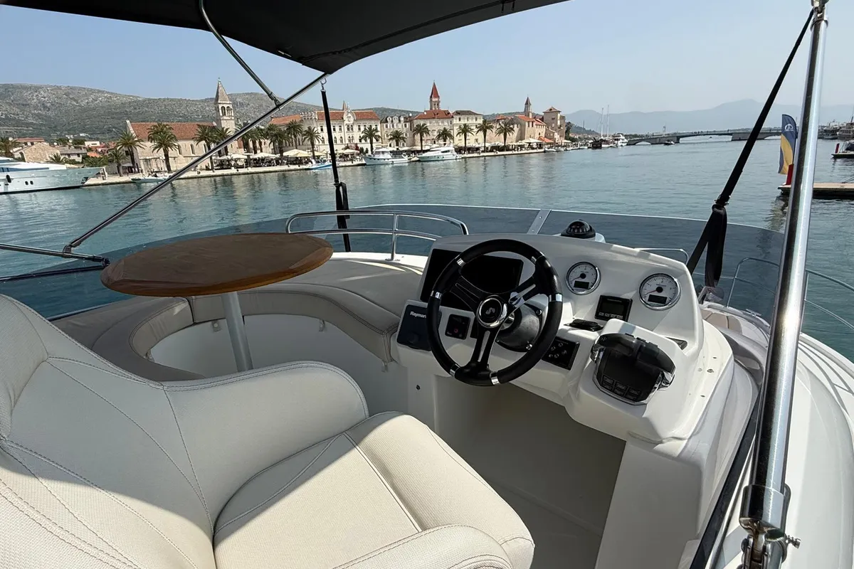 Antares 36, a Beneteau Antares 36 motor yacht at Grad Trogir, Croatia