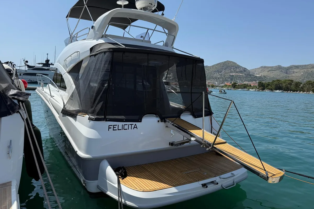 Antares 36, a Beneteau Antares 36 motor yacht at Grad Trogir, Croatia