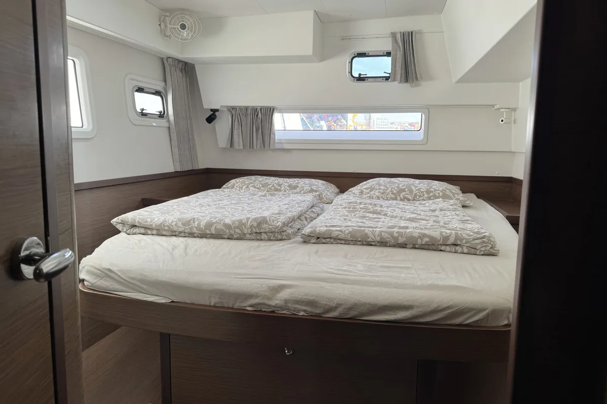 Cabin on Moonlight, a Lagoon 42 catamaran at Grad Pula, Croatia