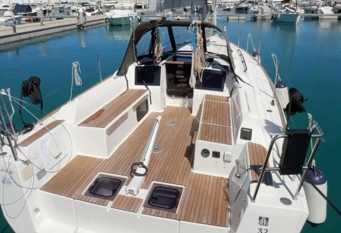 Deck of Silvia, a Dufour 32 sailboat at Tonnarella, Italy