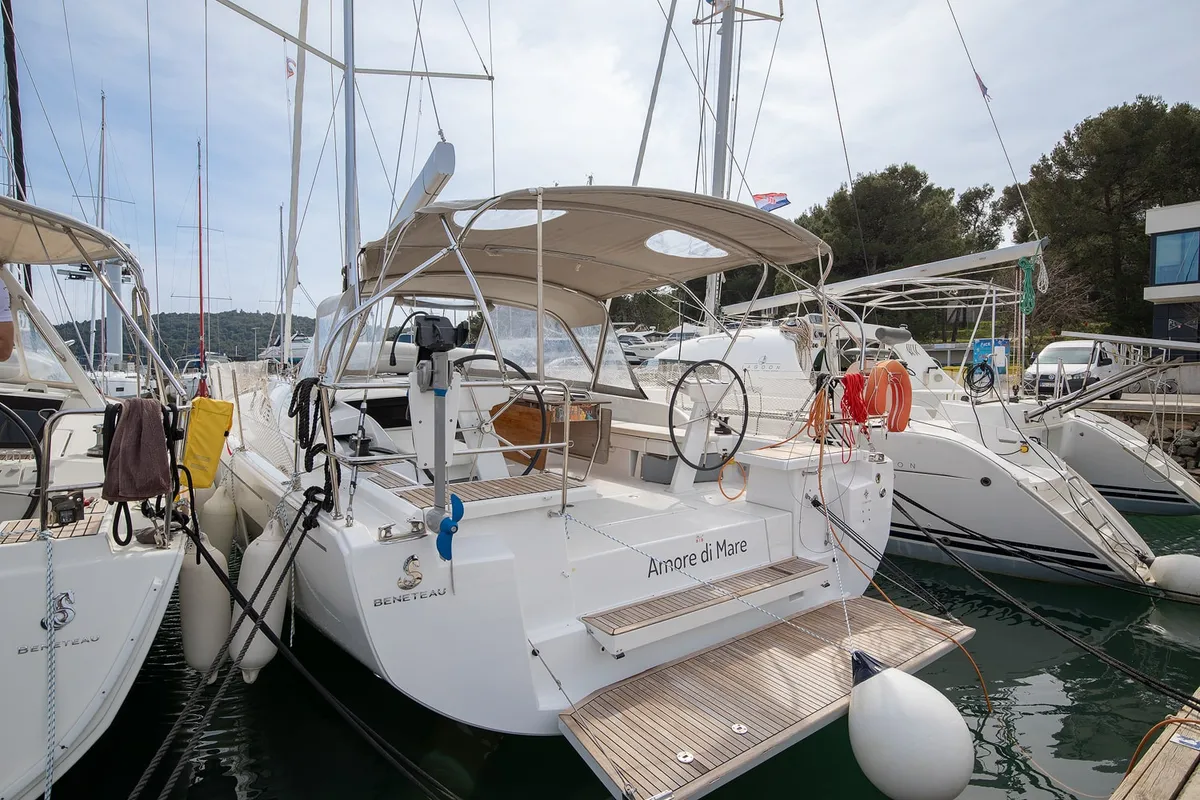Exterior view of Amore di Mare, a Beneteau Oceanis 46.1 sailboat at Općina Medulin, Croatia
