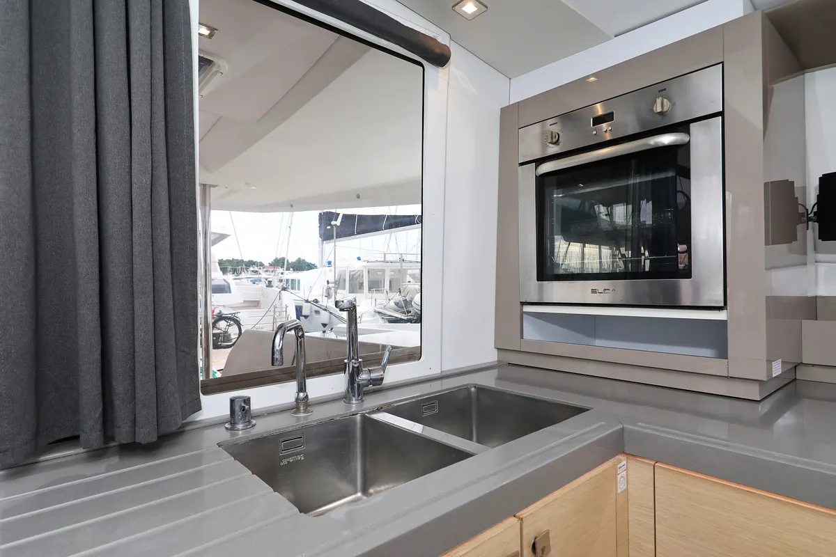 Galley of Martin V, a Fountaine Pajot Saona 47 Quintet catamaran at Općina Rogoznica, Croatia