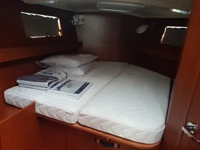 Cabin on Gloria, a Beneteau Oceanis 41.1 sailboat at Puntone di Scarlino, Italy