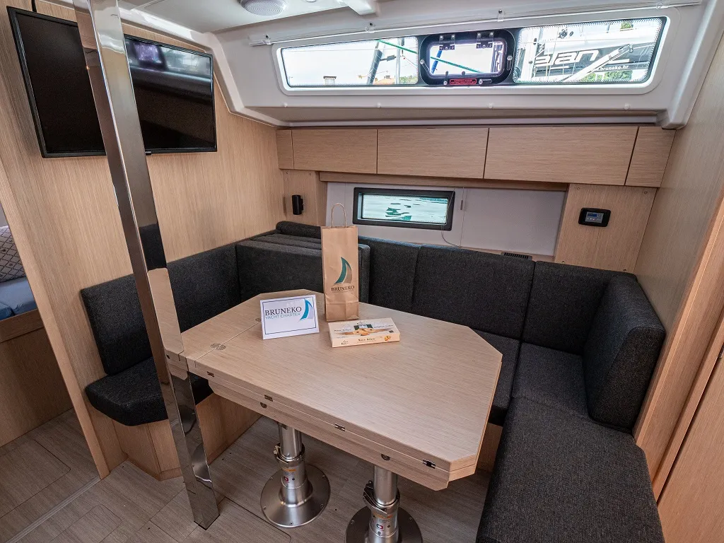 Salon of Windchaser, a Bavaria C38 sailboat at Zadar, Croatia