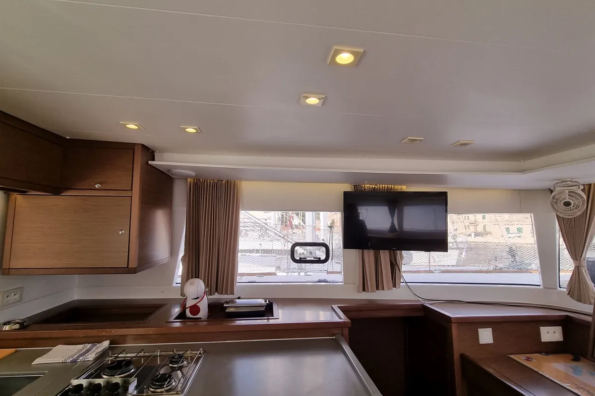 Galley of SAMOGON, a Lagoon 450 Fly catamaran at Rogač, Croatia