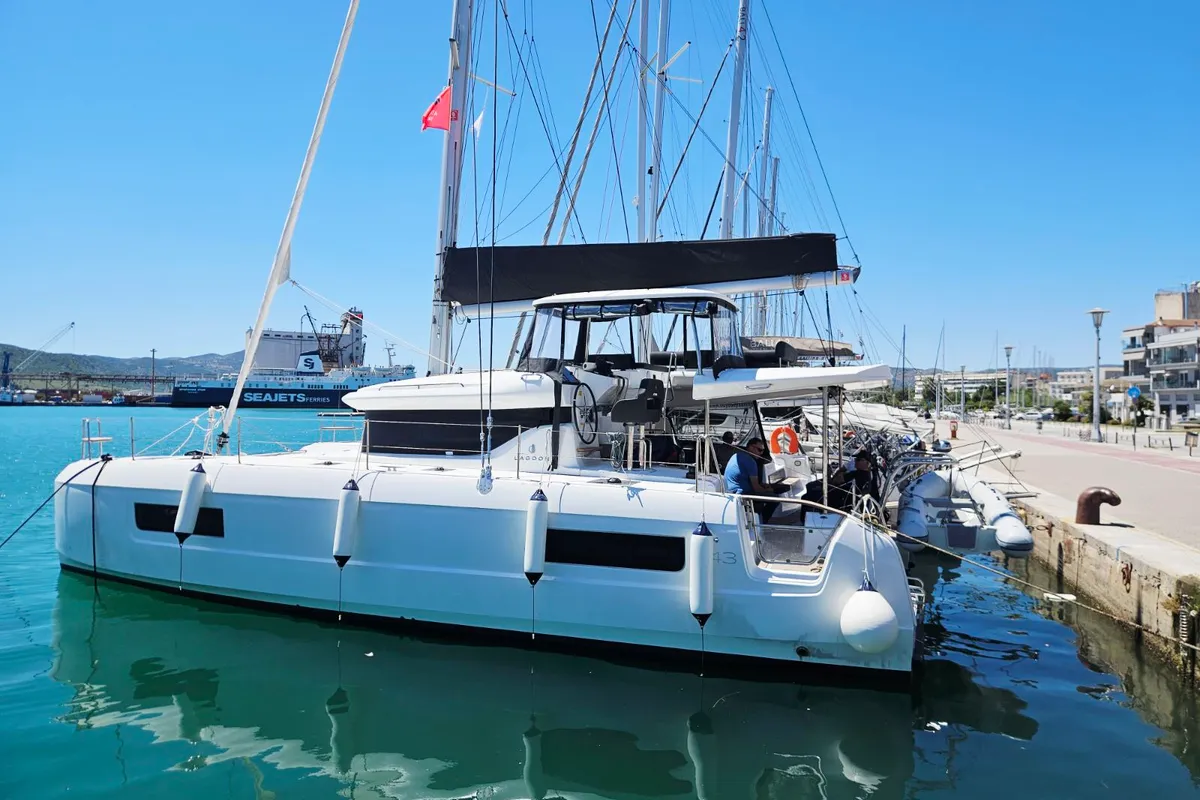 Aelia, a Lagoon 43 catamaran at Volos Municipality, Greece