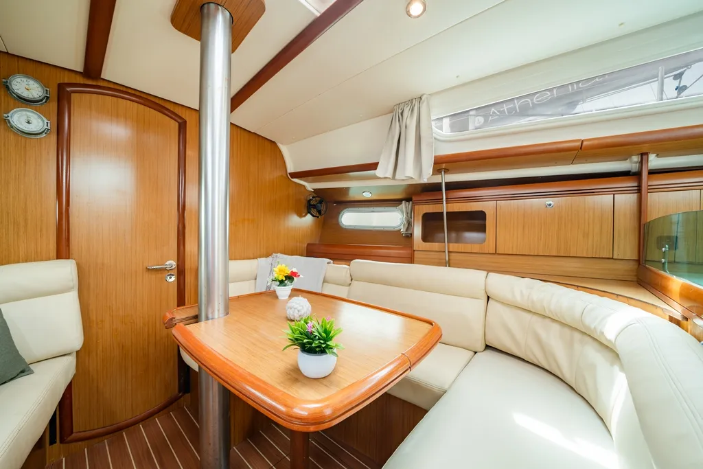 Salon of Dione, a Jeanneau Sun Odyssey 36i sailboat at Lavreotiki Municipal Unit, Greece