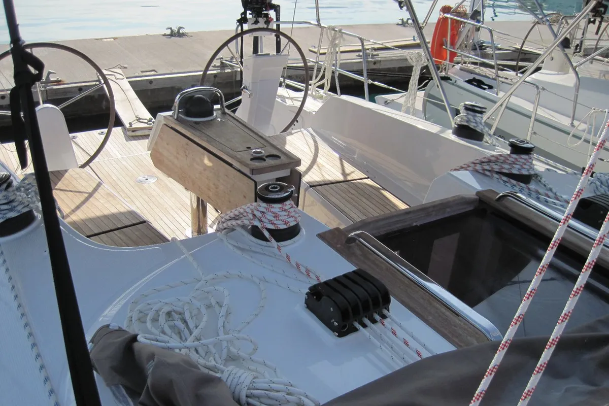 Deck of Vittoria, a Bavaria Cruiser 41 sailboat at Capo d'Orlando, Italy