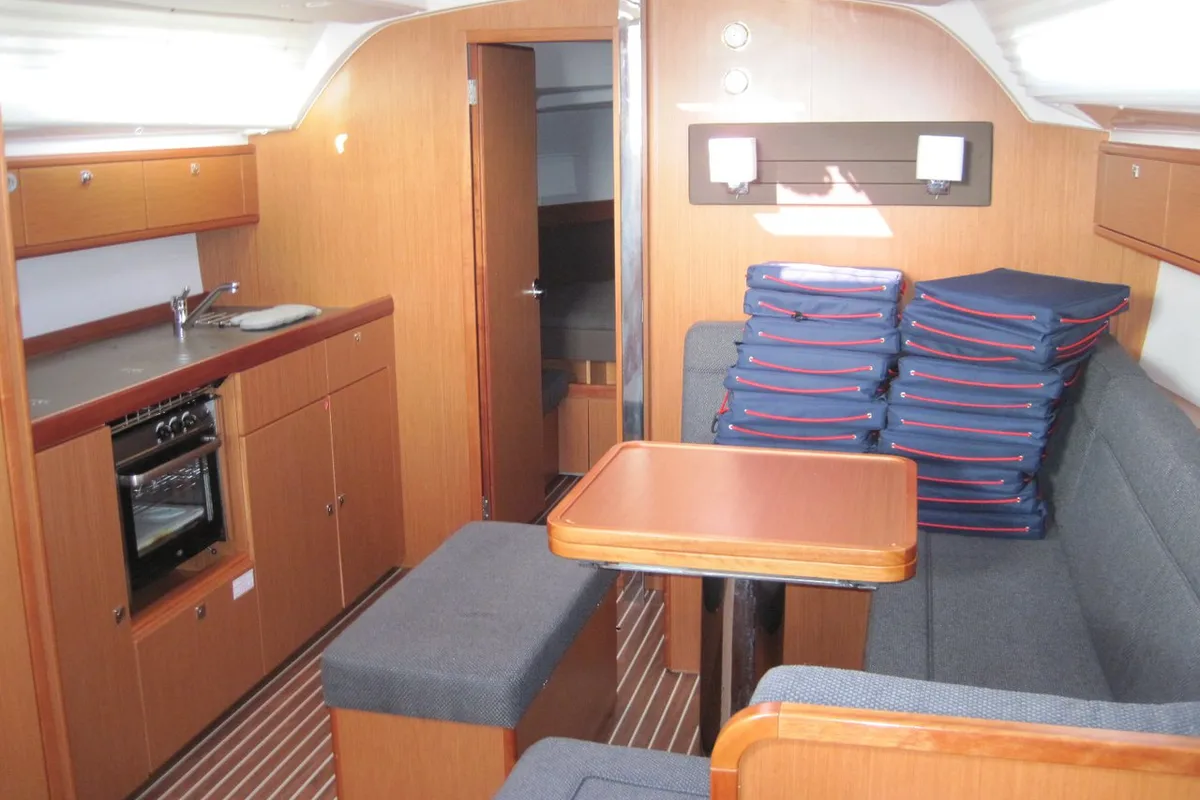 Salon of Vittoria, a Bavaria Cruiser 41 sailboat at Capo d'Orlando, Italy