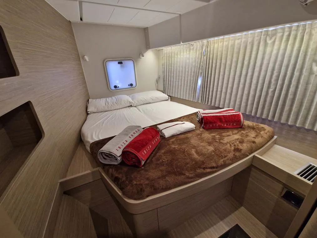 Cabin on Best Elli, a Lagoon 42 catamaran at Split, Croatia