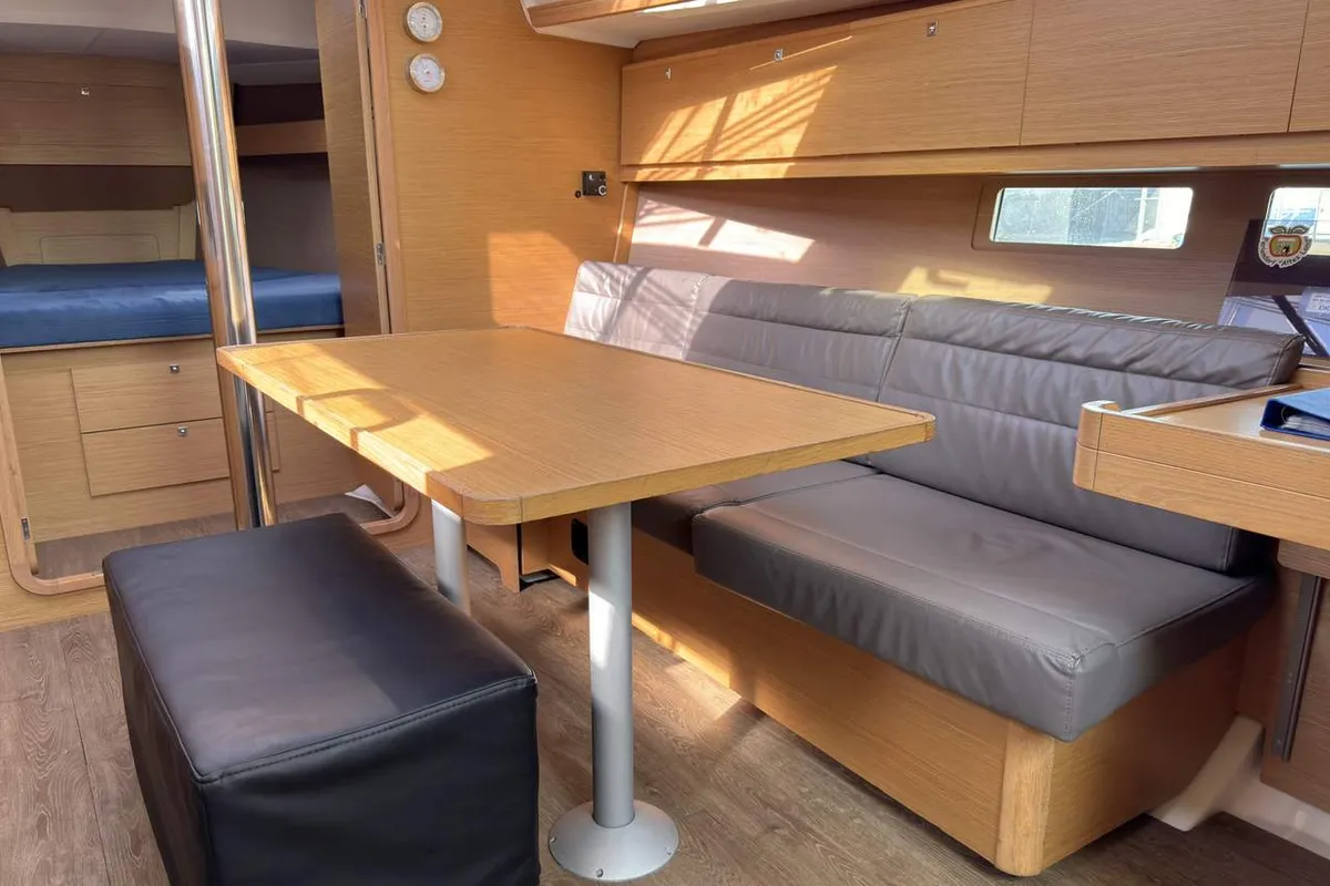 Salon of Herbie, a Dufour 382 GL sailboat at Flensburg, Germany