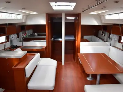 Salon of ANTONIOS, a Beneteau Oceanis 51.1 sailboat at Athens, Greece
