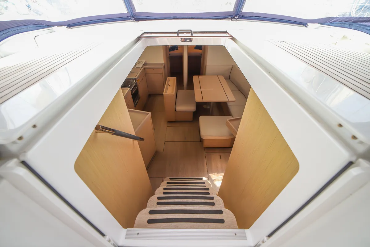 Salon of Eonia, a Beneteau Oceanis 46.1 sailboat at Castellammare del Golfo, Italy