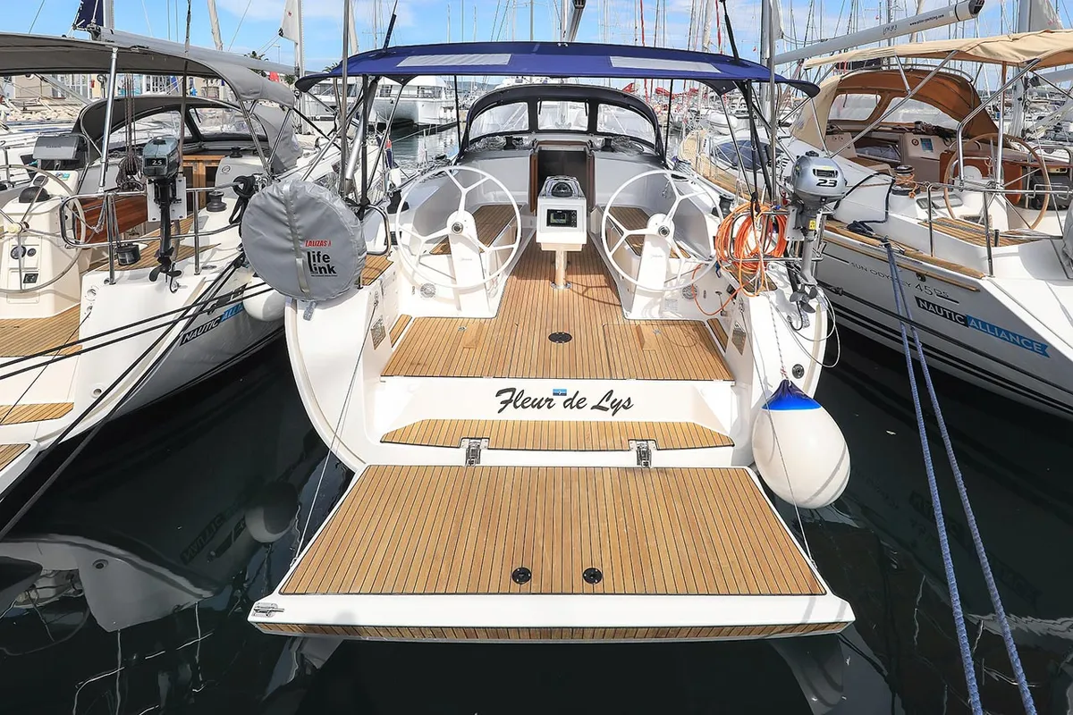 Exterior view of Fleur de Lys, a Bavaria Cruiser 41 sailboat at Murter, Croatia
