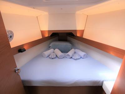 Cabin on Naya, a Jeanneau Sun Odyssey 349 sailboat at Road Town, British Virgin Islands