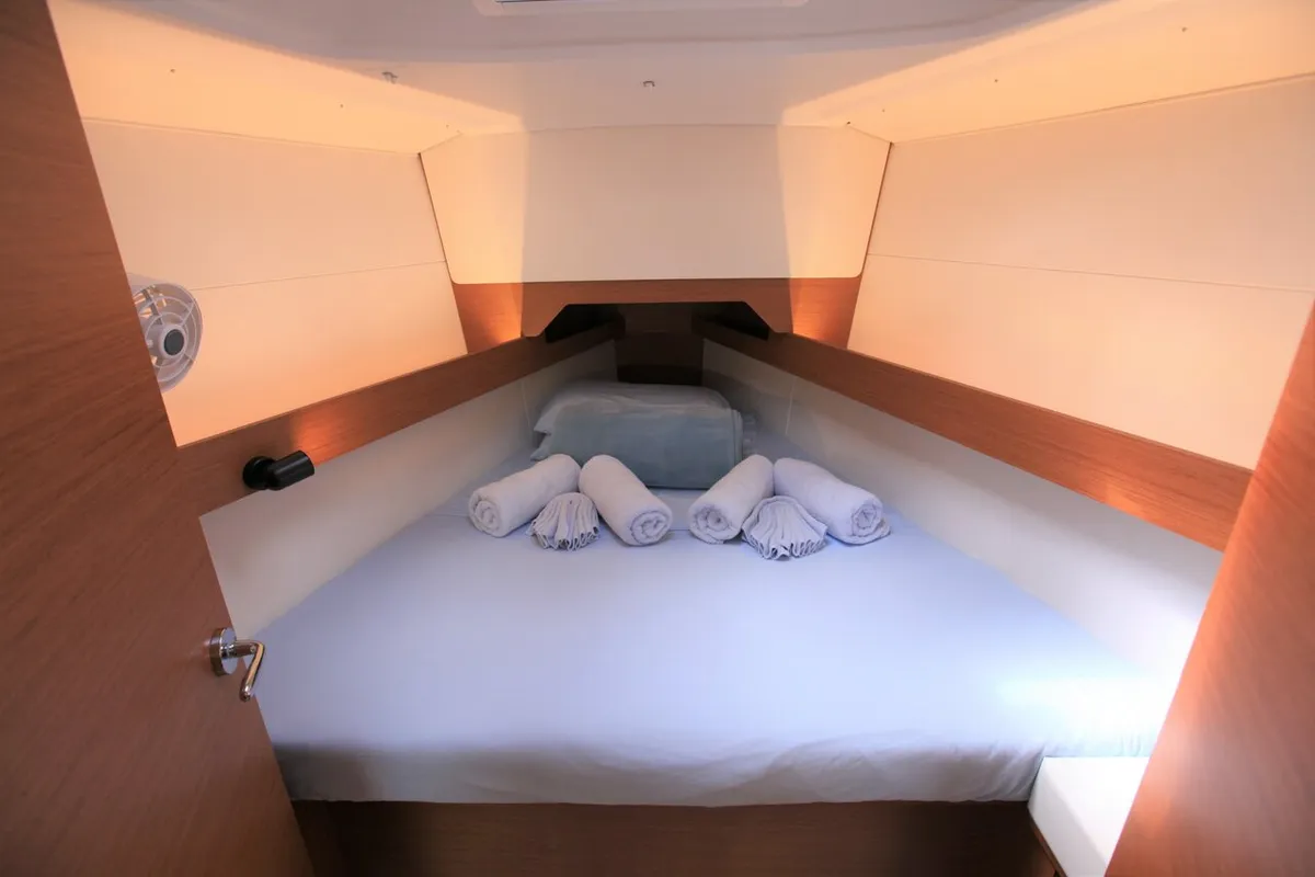 Cabin on Naya, a Jeanneau Sun Odyssey 349 sailboat at Road Town, British Virgin Islands