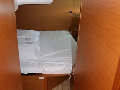 Cabin on Mystic Dreams, a Jeanneau 54 sailboat at Općina Sukošan, Croatia