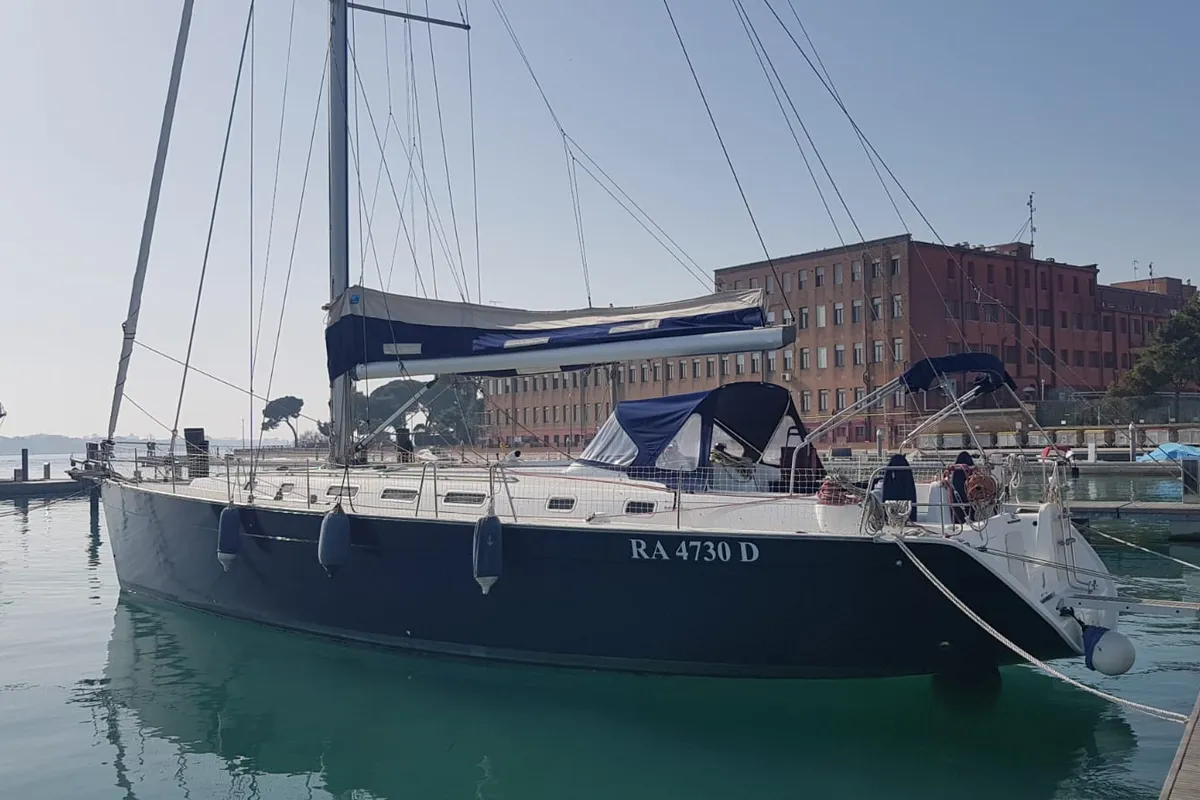Exterior view of Nisyros, a Beneteau Cyclades 50.5 sailboat at Piombino, Italy