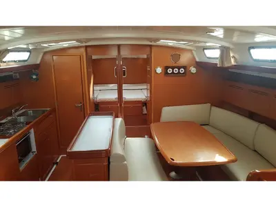 Salon of Nisyros, a Beneteau Cyclades 50.5 sailboat at Piombino, Italy