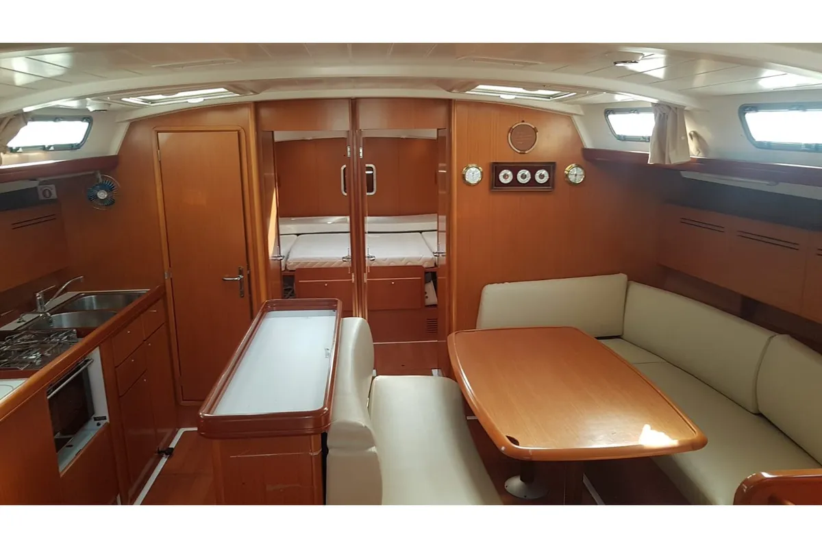 Salon of Nisyros, a Beneteau Cyclades 50.5 sailboat at Piombino, Italy