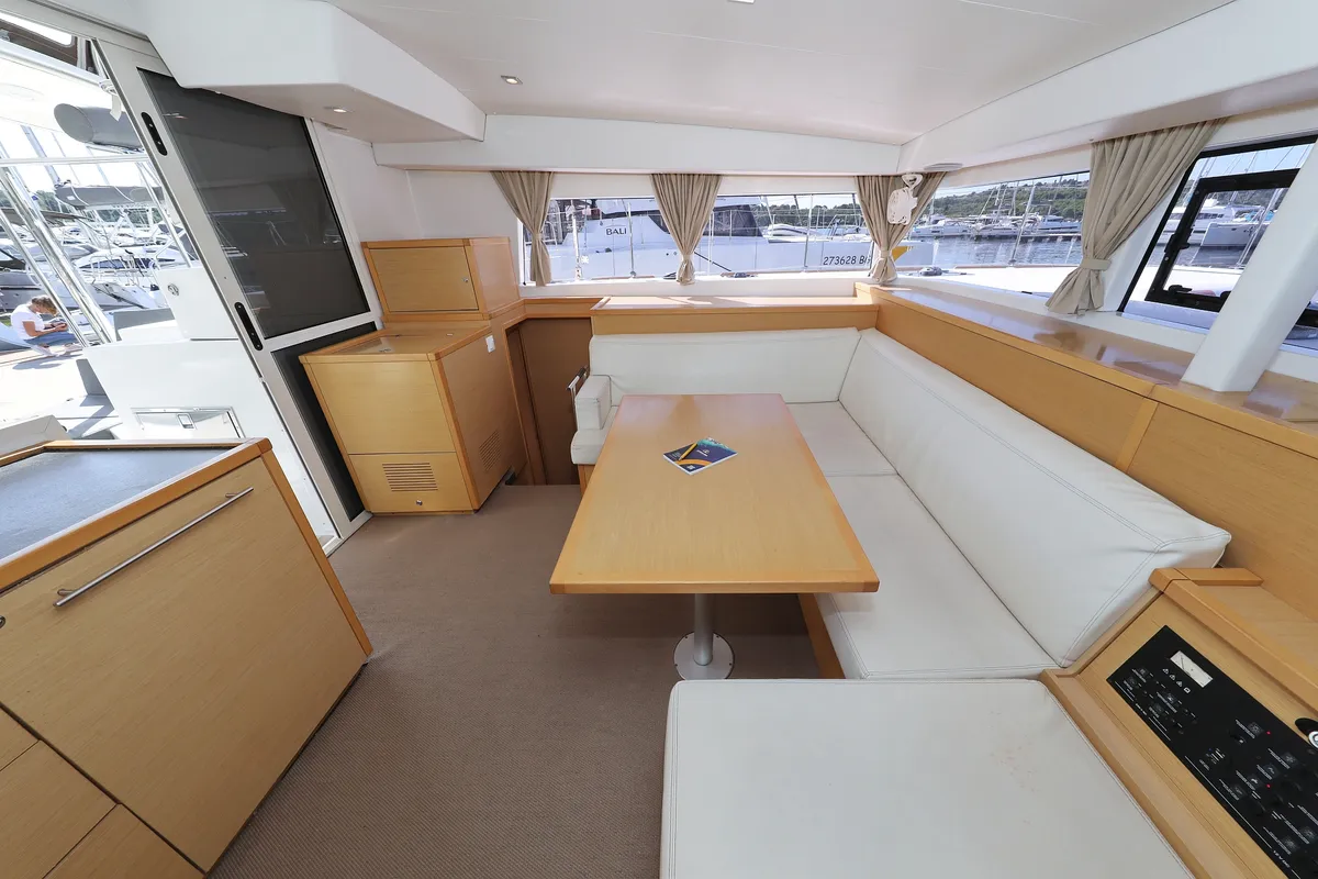 Salon of Kinga V, a Lagoon 400 S2 catamaran at Grad Vodice, Croatia