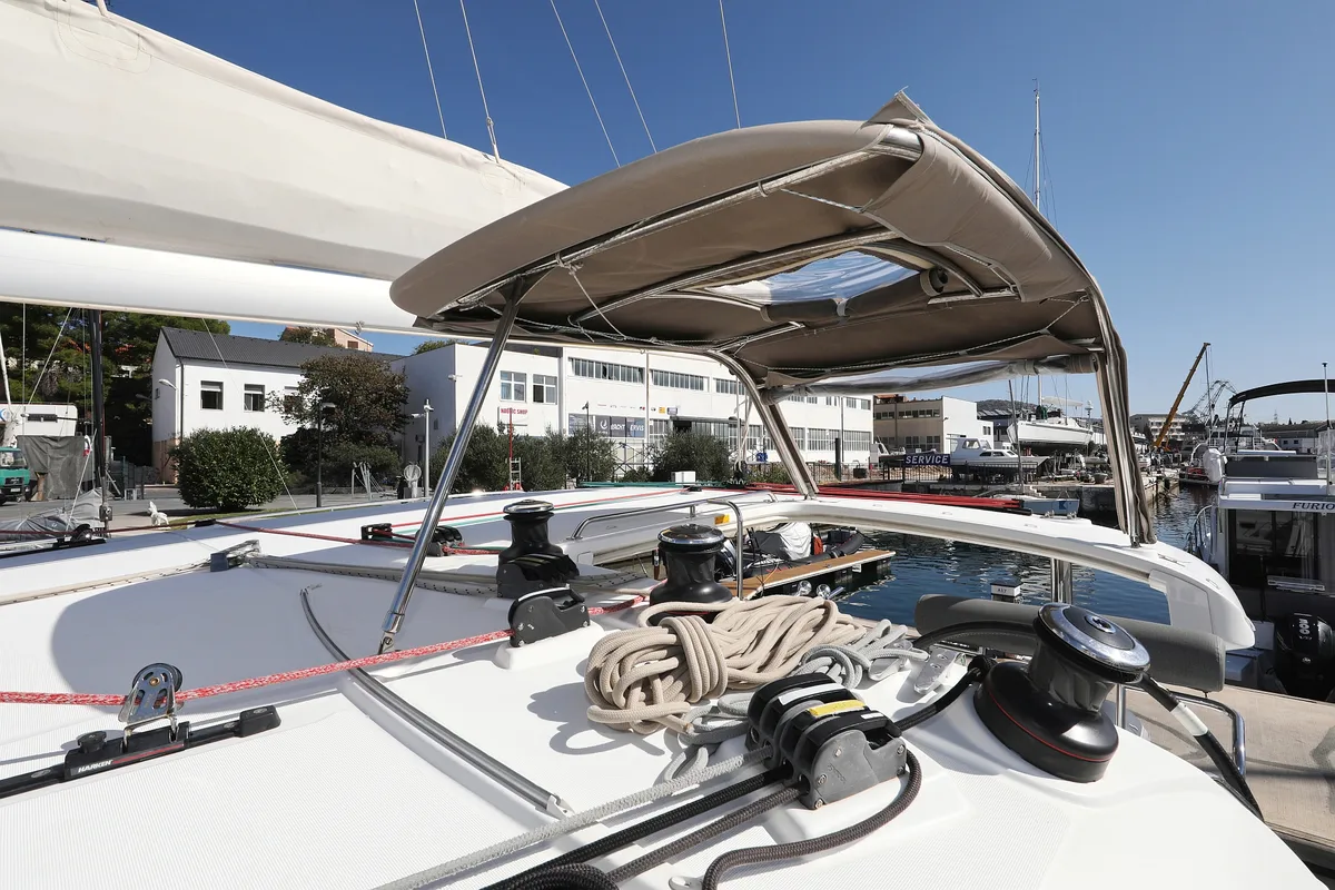 Kinga V, a Lagoon 400 S2 catamaran at Grad Vodice, Croatia