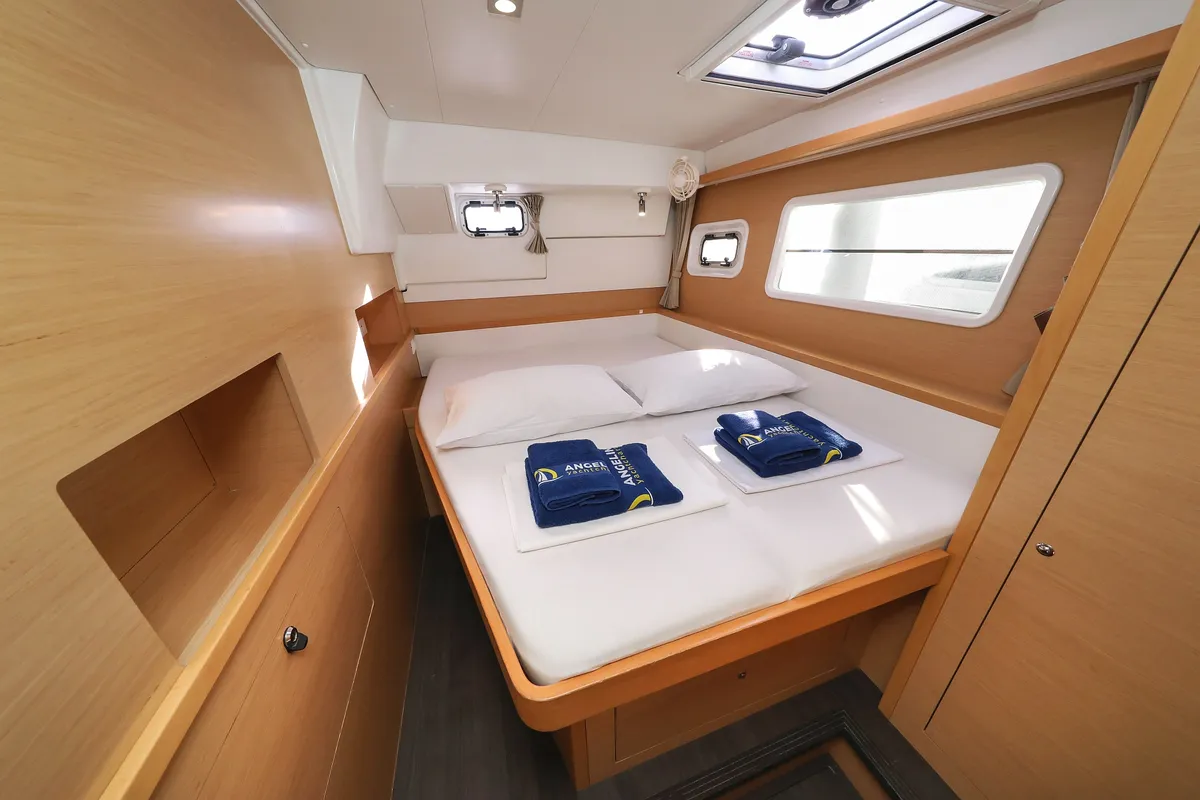 Cabin on Kinga V, a Lagoon 400 S2 catamaran at Grad Vodice, Croatia