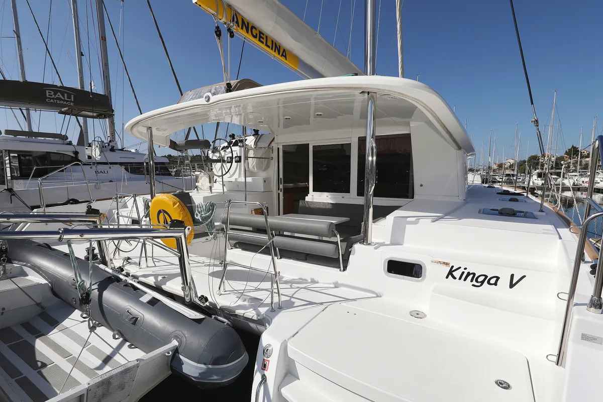 Exterior view of Kinga V, a Lagoon 400 S2 catamaran at Grad Vodice, Croatia
