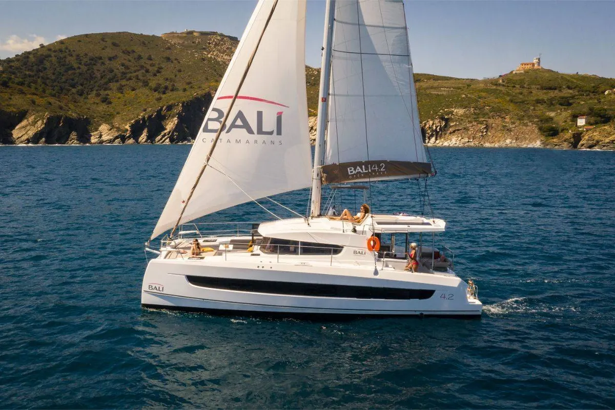 Exterior view of Diotima, a Bali 4.2 catamaran at Athens, Greece